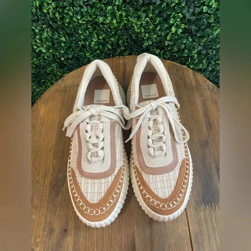 New Dolce Vita Dolen Sneaker in Sandstone - Size 6.5 - Picture 4 of 9